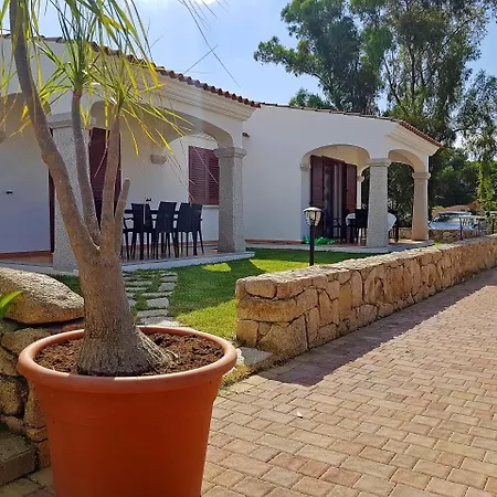 펜션 Acquamarina 부도니